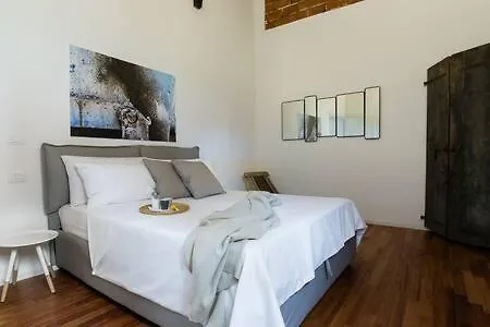 Charme Immerso Tra Le Mura Bolognesi